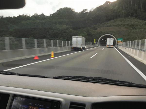 この夏。高速道路では故障車続出！！キャンパーにも優しいエナジーを ...