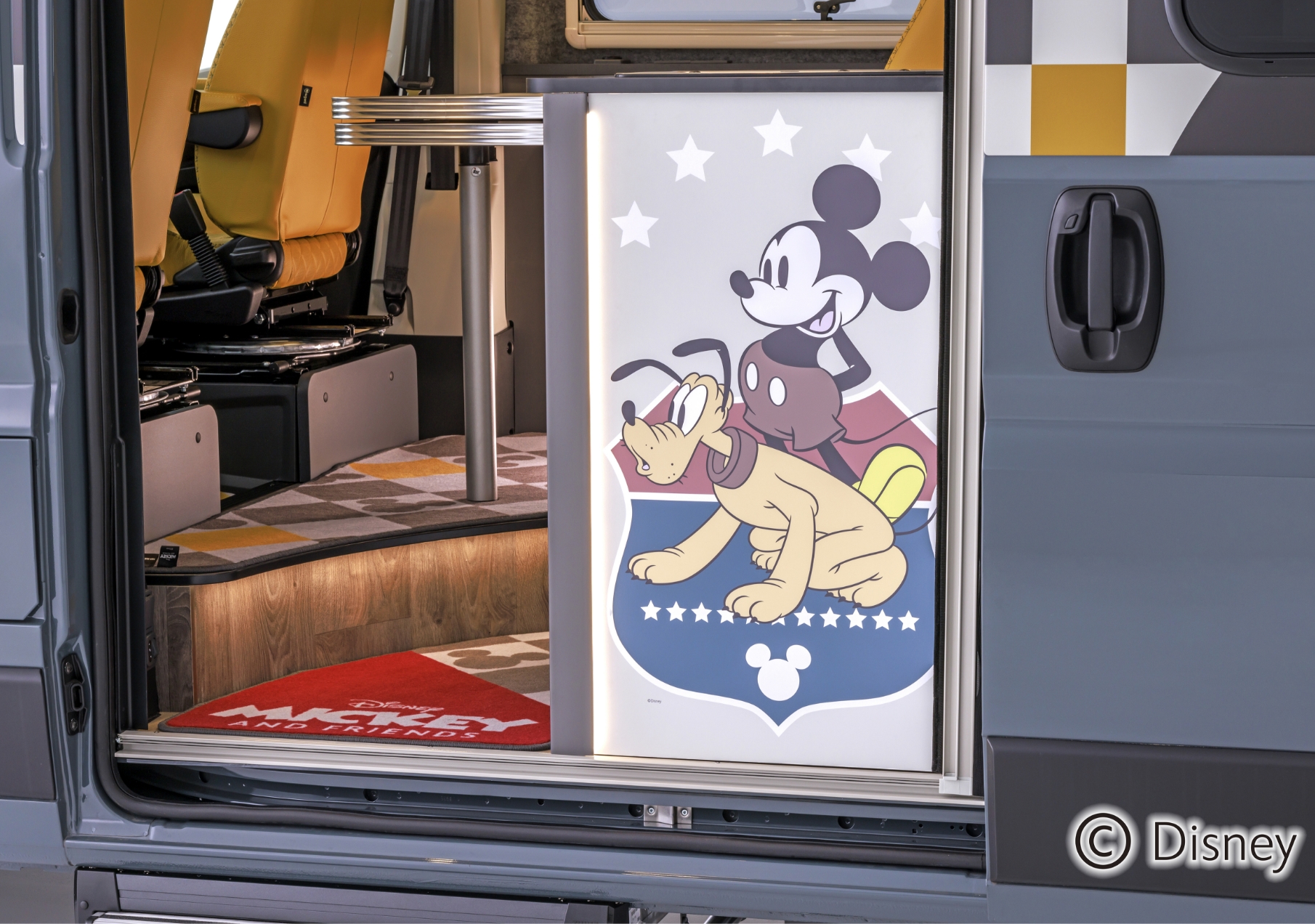 Disney Dream Traveller｜キャンピングカー＆トラベルトレーラー